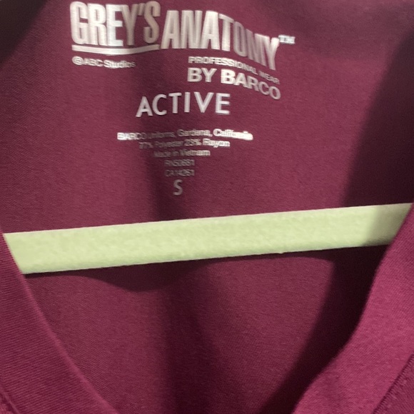 2 greys anatomy scrub tops - Picture 2 of 4